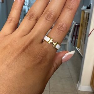 Hermes gold ring